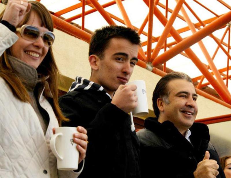 "ედუარდის კლასში ბევრი "ოცნების" ლიდერის შვილი იყო... ჩემს შვილს ხმა არასოდეს აუმაღლებია" - მიხეილ სააკაშვილი