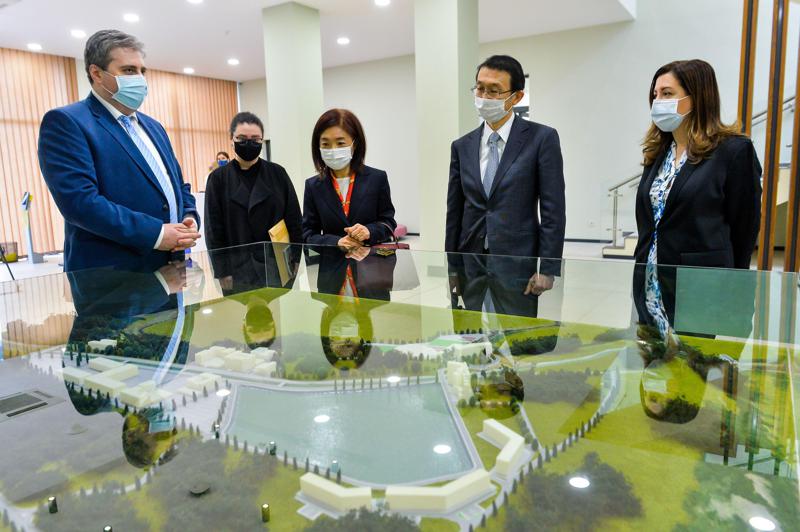 ქუთაისის საერთაშორისო უნივერსიტეტს საქართველოში იაპონიის საგანგებო და სრულუფლებიანი ელჩი იმამურა აკირა ეწვია