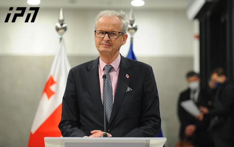 "ხვალ მაგიდაზე ტექსტს დავდებ, საბოლოოდ, პარტიებზეა დამოკიდებული დოკუმენტის ხელმოწერა" - კრისტიან დანიელსონის განცხადება დღევანდელი შეხვედრების შემდეგ