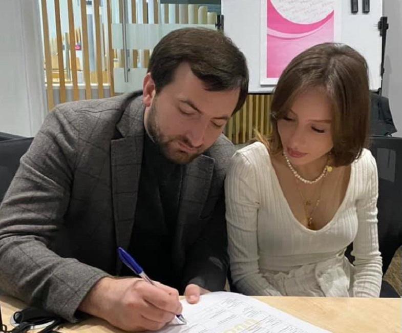 "დაკანონებულია" - ახალდაქორწინებული მარიკა თხელიძე გულშემატკივრებს ქორწინების ამსახველ ფოტოს უზიარებს