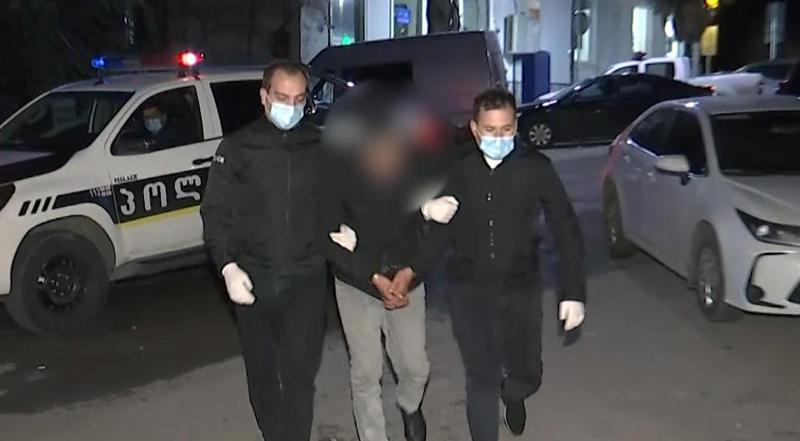 გურჯაანში გუშინ მომხდარი მკვლელობის საქმეზე 2 პირი დააკავეს - დაკავებულებს 20 წლამდე ან უვადო პატიმრობა ემუქრებათ