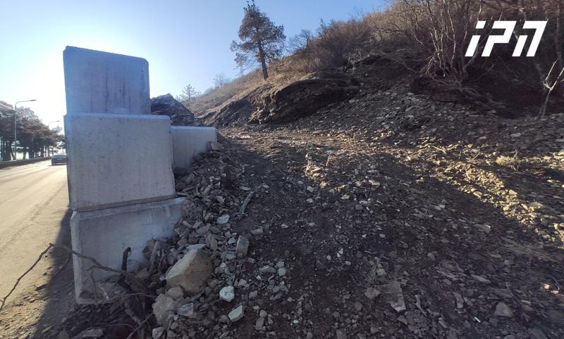 ბაგები-წყნეთის გზაზე, მეწყრული ზონის გამო, შეწყვეტილი საავტომობილო მოძრაობა აღდგენილია - რა ზომები მიიღო მერიამ უსაფრთხოებისთვის?