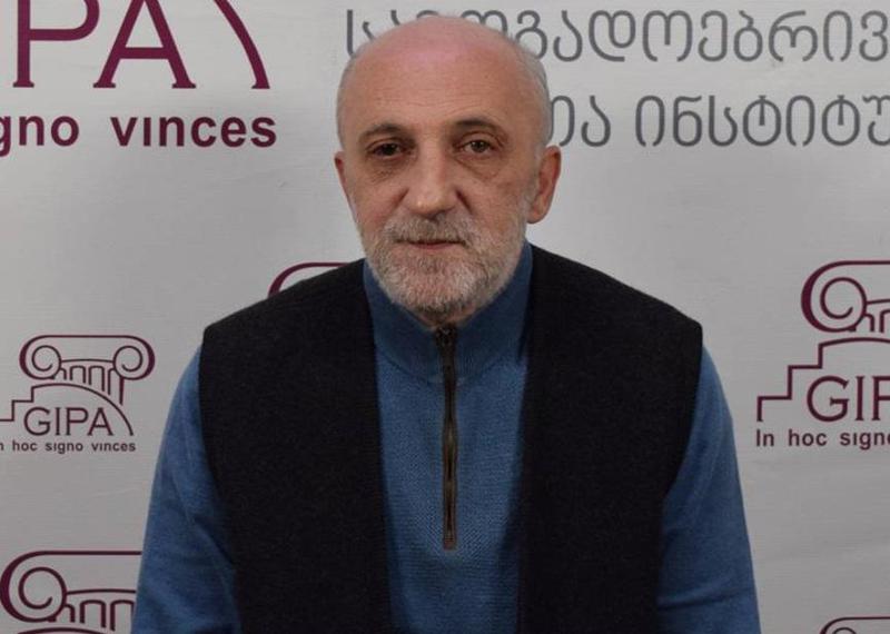 "დიდი ხანია ვიქეცით ფილმის "ზაზუნას დღე"  ე.წ. მასოვკად და მუდმივად ერთი და იგივე სცენარში ვმონაწილეობთ" - გია ხუხაშვილი ჩაშლილ მოლაპარაკებებზე