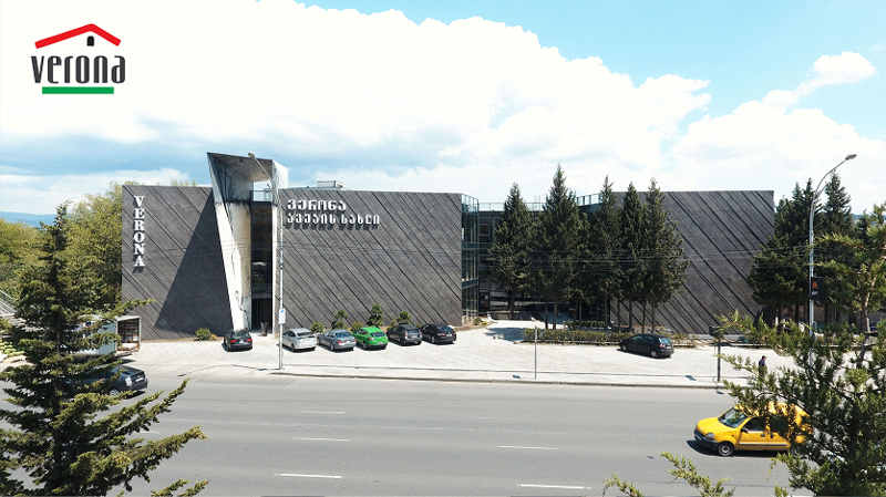 პანდემიის მიუხედავად, იტალიურმა ავეჯის სახლმა "ვერონამ" სრულად განაახლა საექსპოზიციო კოლექციები