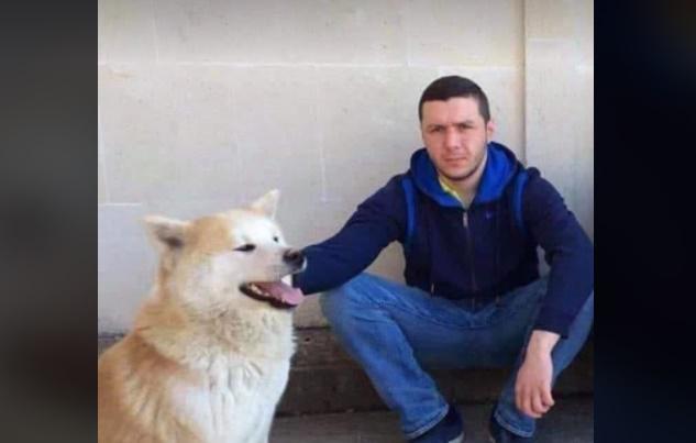 "ცარიელი გული და სული იყო... არ მეგულება ადამიანი, რომ ის არ უყვარდეს" - რას წერს მეგობარი ბიჭზე, რომელმაც დედის გარდაცვალების შემდეგ საკანში თავი მოიკლა