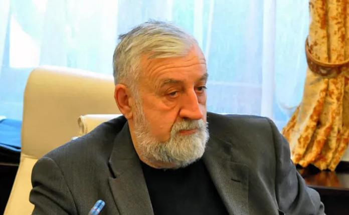 "მეშინია, ვინმეს არ ეგონოს, რომ 2003 წელია, რასაც შესაძლოა სამოქალაქო დაპირისპირებაში გადაზრდა მოჰყვეს" - ძაბირაძე 4 ოქტომბრის აქციაზე