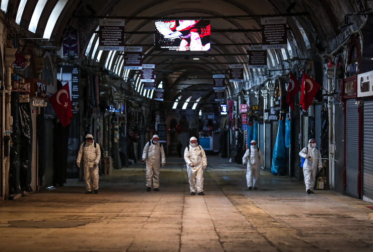 თურქეთში პანდემიის "მესამე ტალღას" ებრძვიან - 40 000-ზე მეტი ინფიცირებული ყოველდღე და კვლავ შეზღუდვები: როგორია ვითარება მეზობელ ქვეყანაში