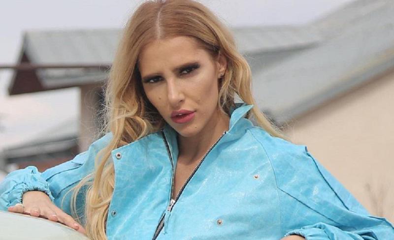 "ეს ხშირად ნიშნავს თრომბს და ძალიან სასწრაფო რეჟიმში, ერთი 50-მა ექიმმა დამირეკა" - რას ყვება კოვიდით ინფიცირებული ნუკი კოშკელიშვილი და როგორია მისი ჯანმრთელობის მდგომარეობა