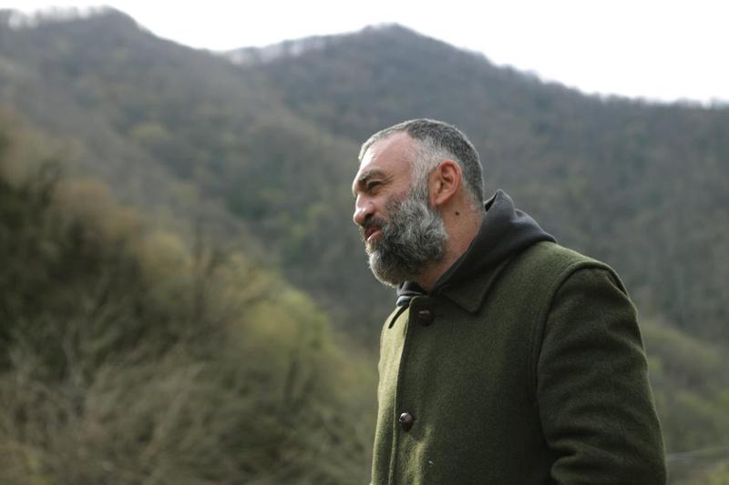 პოლიციამ რიონის ხეობის მცველი დააკავა - "წყალტუბოდან ნამოხვანში ბრუნდებოდა, როცა გააჩერეს..."