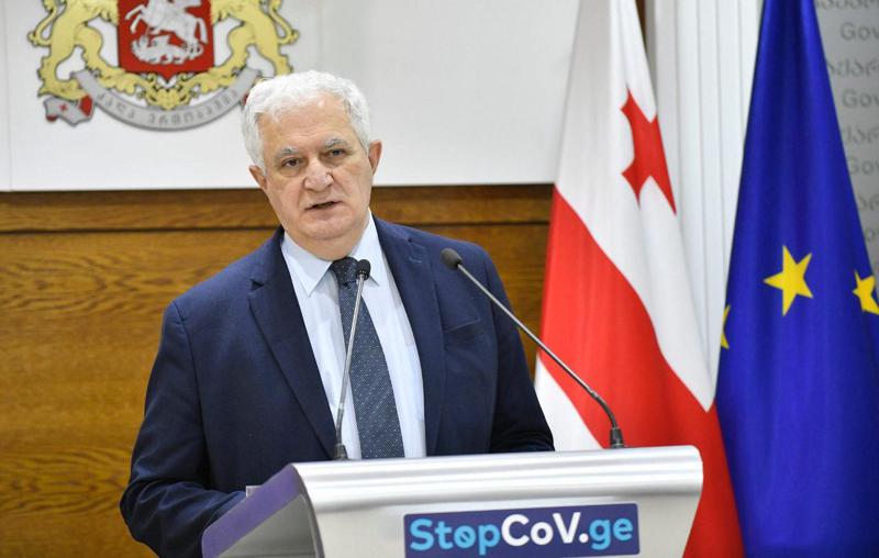 "ვიცი, გამაკრიტიკებენ, იტყვიან, გამყრელიძე წყალშიც მომთხოვს პირბადის გაკეთებასო" - ამირან გამყრელიძე