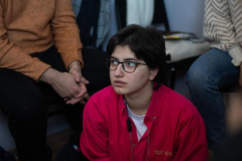 მრავალმხრივი ინტერესების მქონე წარმატებული სტუდენტი ქუთაისის საერთაშორისო უნივერსიტეტიდან