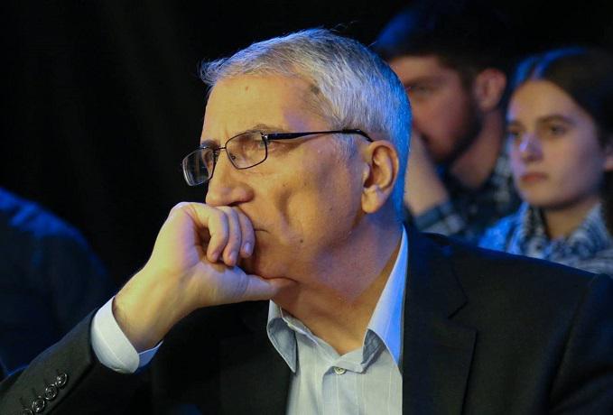 რატომ არ უნდა შეეკამათო საყვარელ ქალს? - გია მურღულიას "ათი მცირე შეგონება პატარა და დიდი ბიჭებისთვის"