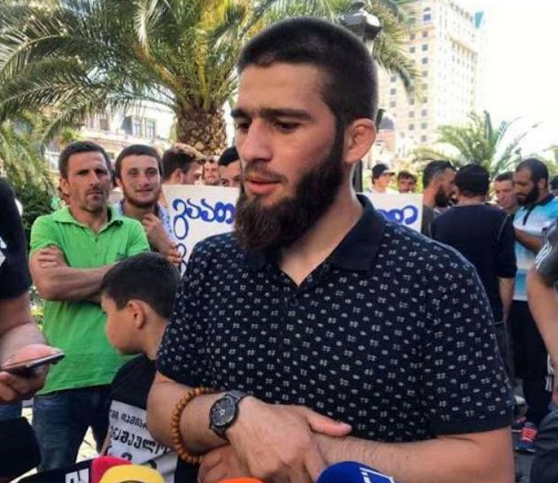 ბათუმში მოჭიდავეები - ფირუზ და რეზო წულუკიძეები დააკავეს