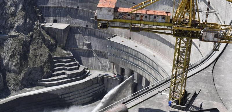 სემეკის თავმჯდომარე და წევრები "ენგურჰესზე" მიმდინარე სარეაბილიტაციო სამუშაოებს გაეცნენ