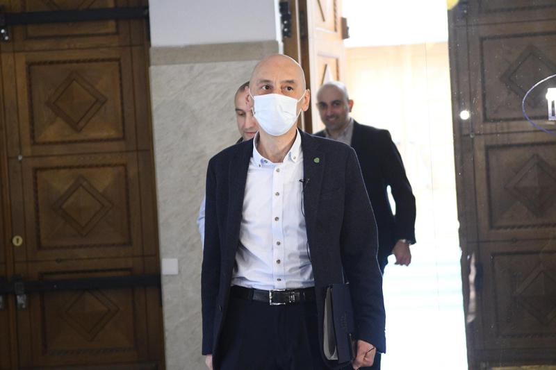 ვახტანგ მეგრელიშვილი - "პარლამენტი "გირჩის“ სამეფო იქნება..ჩვენ ამ საპარლამენტო ოფისს გამოვიყენებთ მომავალში"