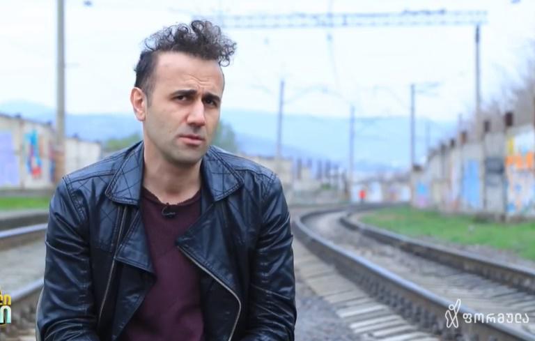 "35 წელი დამჭირდა, რომ მამაჩემი გამეშვა პოლიციაში... ის რომ გარდაიცვალა კმაყოფილების განცდაც მქონდა" - იუმორისტი უმძიმეს წარსულსა და ოჯახურ ძალადობაზე