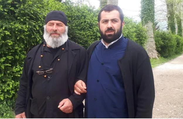 "ვთხოვ, პატრიარქს, ვიდრე სისხლისღვრა არ იქნება, მეუფე სტეფანე ჭყონდიდის ეპარქიას მოაშოროს" - მამა ანანია კალანდია