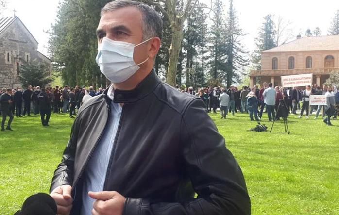 როგორია ვითარება ამ დროისთვის სალხინოს ტაძართან - ტაძრის ეზოში მომხდარ ფიზიკურ დაპირისპირებასთან დაკავშირებით გამოძიება დაიწყო