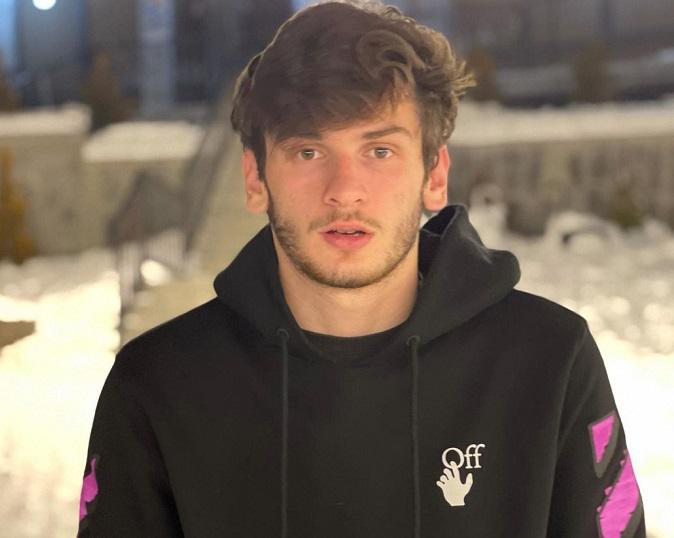 "გიდასტურებთ, ეს ინფორმაცია სიმართლეა...  საქმე სერიოზულადაა" - რას ამბობს ხვიჩა კავარცხელიას მამა შვილის "იუვენტუსში" შესაძლო გადასვლაზე