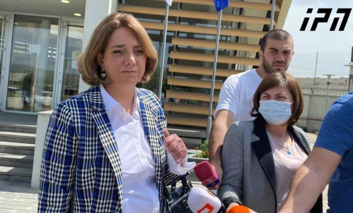 "პარტიას თუ დავაარსებ, "სიტყვა და საქმე" მინდა დავარქვა" - რას წერს სალომე სამადაშვილი ენმ-დან ოფიციალურად წასვლის შემდეგ?