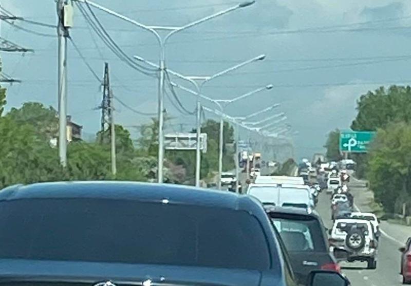 ვიდეოკადრები რიკოთიდან, სადაც რამდენიმეკილომეტრიანი საცობია