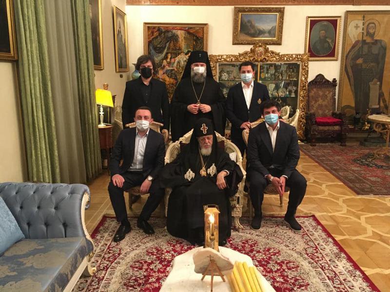 ღარიბაშვილი, კობახიძე, თალაკვაძე და კალაძე პატრიარქთან - რა ფოტოს ავრცელებს მთავრობის ადმინისტრაცია?