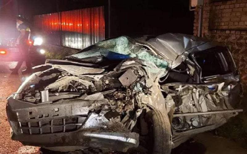 ავტოავარია სოფელ დოესთან - შედეგად ორი ადამიანი დაშავდა