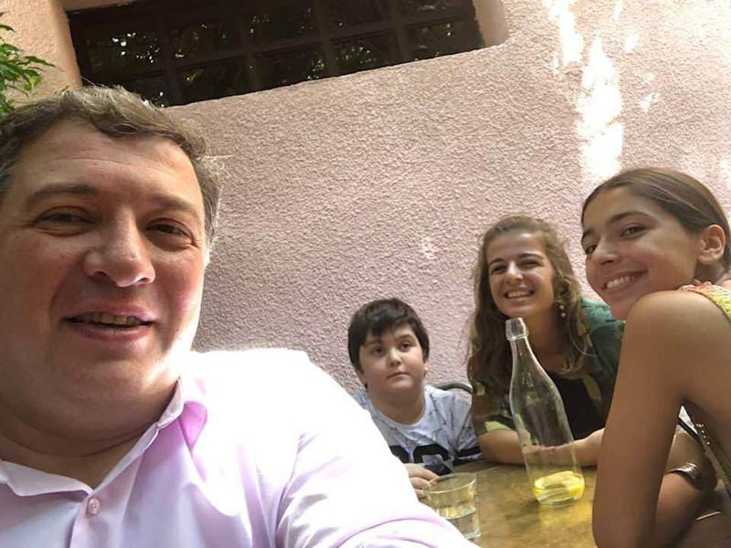 გიგი უგულავას ქალიშვილი ფილმის გადასაღებად ფულს აგროვებს - "დახმარება მთხოვა - შენს "ფრენდებში" გაავრცელეო"