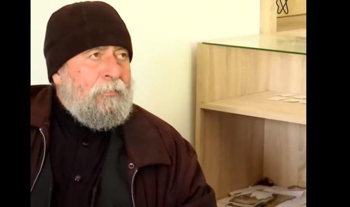 "სასულიერო პირები იცვამდნენ აბჯარს, გადიოდნენ ომში და ეს ძალადობა იყო" - რას ამბობს დავითგარეჯში მოღვაწე სასულიერო პირი ივერი მელაშვილზე მომხდარ თავდასხმაზე