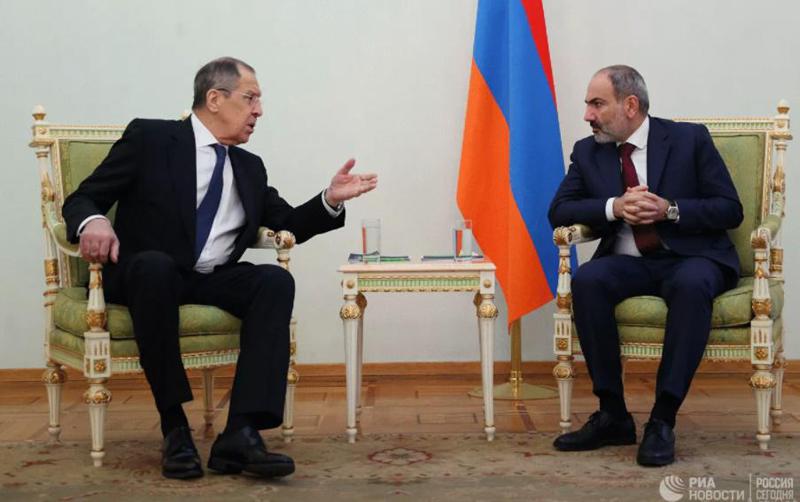 რუსეთი Sputnik V-ის სომხეთში წარმოების შესაძლებლობაზე საუბრობს - "რაც გამოუშვეს, ის არ გაუსაღებიათ და რატომ დასჭირდათ ახალი პარტიის წარმოება?!"