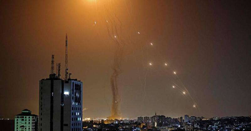 "ბუნკერებს შევაფარეთ თავი, გვეგონა, როცა იქიდან ამოვიდოდით, აღარაფერი დაგვხვდებოდა..." - რა ხდება ისრაელში უმძიმესი ღამის შემდეგ