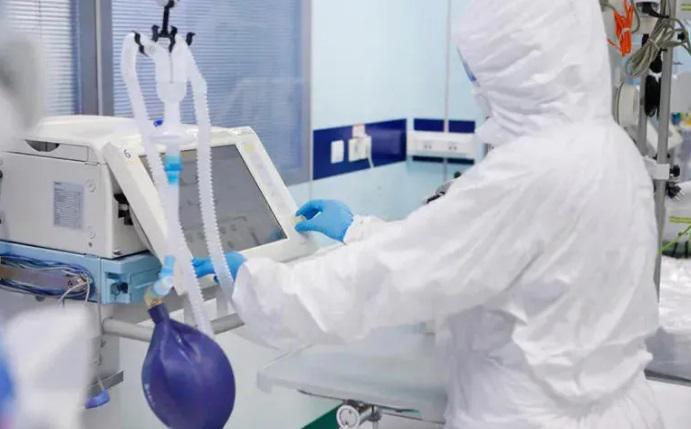 კორონავირუსით რეინფიცირების შემდეგ ფოთში 48 წლის ექთანი გარდაიცვალა