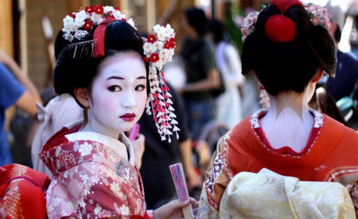 იცით, ვინ იყვნენ სინამდვილეში გეიშები?  - 13 მაისიდან პირველად ქართულ ენაზე "გეიშას მემუარები"