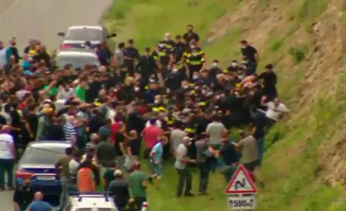 დმანისის შესასვლელთან ფიზიკური დაპირისპირება იყო