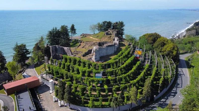 როგორ გამოიყურება განახლებული პეტრას ციხე, რომლის რეაბილიტაციაზეც 2 მლნ ლარი დაიხარჯა - ფოტოები