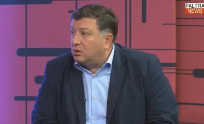 "რუსთაველზე პუტინისტი რუსები დგანან. ჯაღმაიძე უწყვეტ ხაზზე ქურდივით დაიარება. ღარიბაშვილმა პილატეს მსგავსად ხელები დაიბანა" - გიგი უგულავა