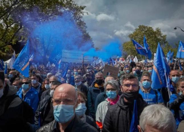 "გვიხდიან, რომ ვიმსახუროთ და არა იმისთვის, რომ მოვკვდეთ" - პოლიციელებმა საფრანგეთში აქცია გამართეს და მეტი უსაფრთხოება მოითხოვეს