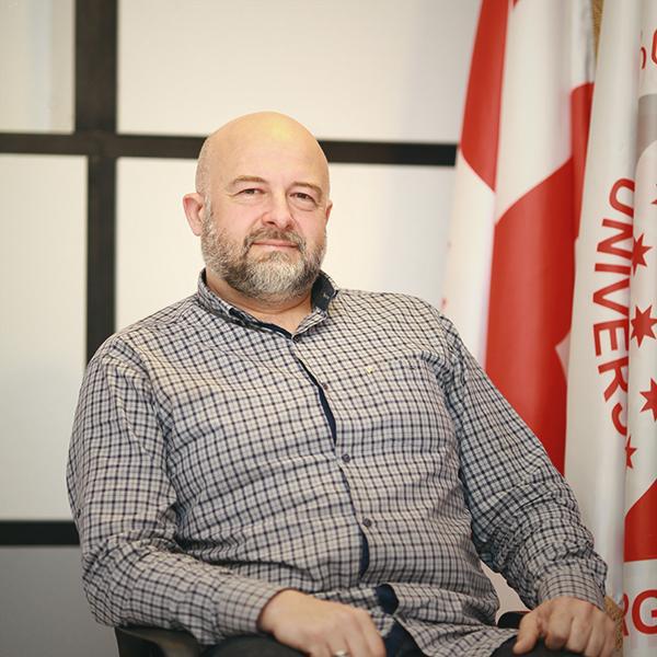 "დავუთმობ, გავუზიარებ ჩემს ბინას რეგიონიდან ჩამოსულ სტუდენტებს" - ლექტორი ახალ კამპანიას იწყებს