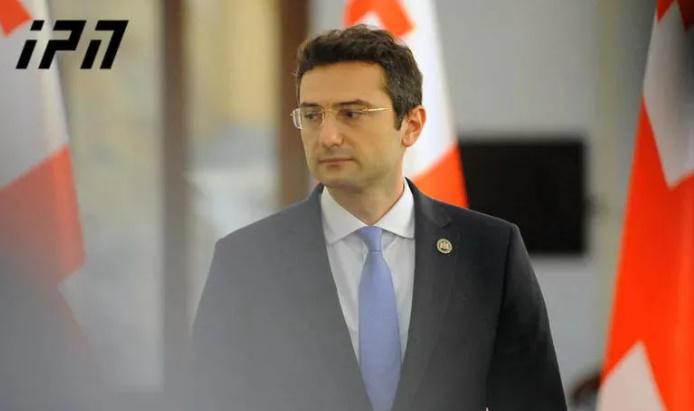 რას ამბობს კახა კუჭავა გავრცელებულ ინფორმაციაზე, რომ "ოცნების" თავმჯდომარის პოსტზე ირაკლი კობახიძეს ირაკლი ღარიბაშვილი ჩაანაცვლებს?