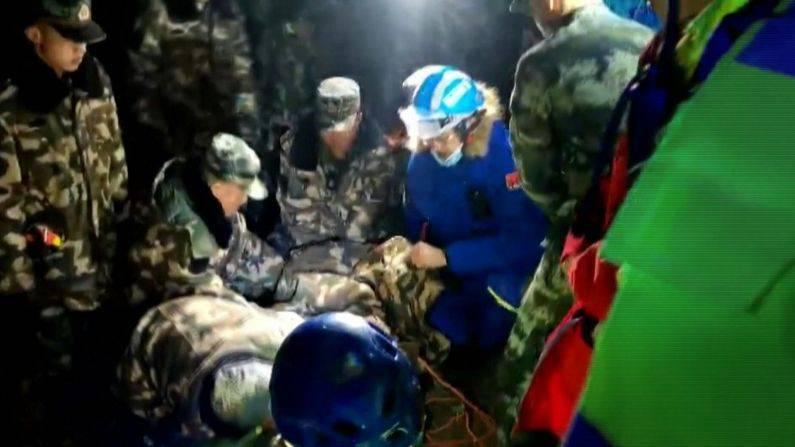 სპორტული მარათონის დროს ტემპერატურა უეცრად დავარდა, ძლიერ ქარს და სეტყვას 21 ადამინი ემსხვერპლა - რა მოხდა ჩინეთში