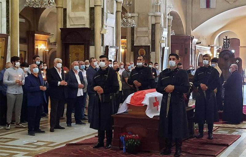 საქართველოს ტექნიკური უნივერსიტეტის რექტორმა, პროფესორ-მასწავლებლებმა და სტუდენტებმა გენერალ კვინიტაძის ხსოვნას პატივი მიაგეს