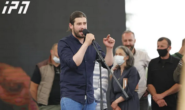 "რას ნიშნავს ქალაქის პარალიზება?.. საზოგადოება რადიკალიზმით დაიღალა! ხალხს ყველაზე მეტად არეულობა აფრთხობს" - რას ამბობენ ექსპერტები "რიონის ხეობის მცველების" რადიკალურ განცხადებებზე?