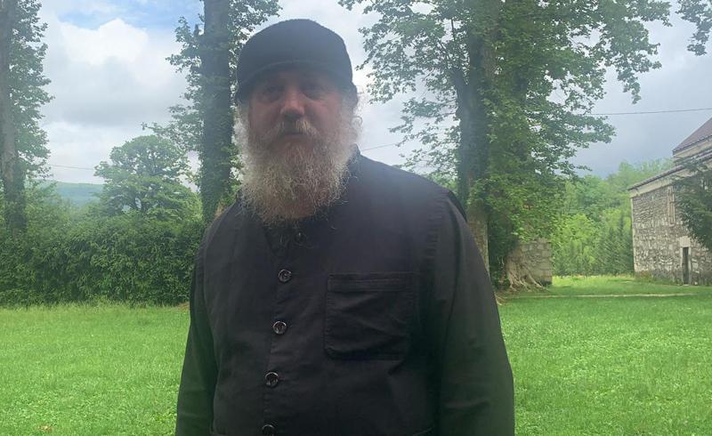 მიტროპოლიტმა სტეფანემ იღუმენი დანიელ გვილავა სამღვდელო ხარისხიდან განკვეთა - "განაგრძობდა ეკლესიის საწინააღმდეგი ქმედებებს..."