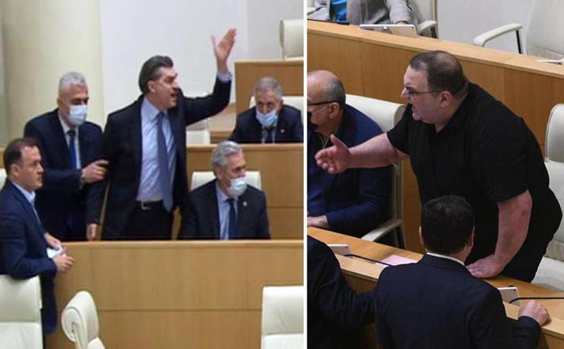 "ბიჭო, დაწყნარდი, ვერც შენი მასით და ვერც შენი ყვირილით ვერ შემაშინებ" - პარლამენტში ყაველაშვილი და სანიკიძე ერთმანეთს დაუპირისპირდნენ