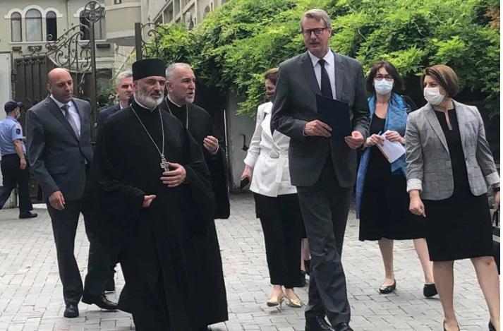 "ნინოწმინდის ბავშვთა პანსიონი არ დაიხურება, მაგრამ საერთაშორისო სტანდარტებთან შესაბამისობაში იქნება" - ანდრია ჯაღმაიძე