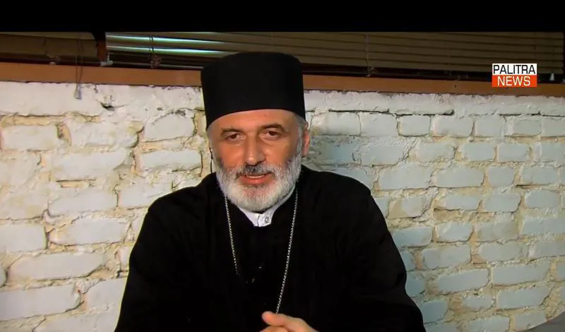"ხალხს ბავშვთა სახლი წარმოუდგინეს "კონცლაგერად", სადაც თითქოს მუდმივად ბავშვებს აწამებენ - ამხელა შრომის არაფრად ქცევა, უმადურობაა" - რას ამბობს დეკანოზი მეუფე სპირიდონის პანსიონიდან წასვლაზე