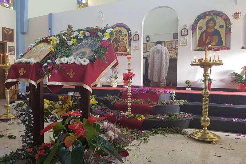 დღეს სულთმოფენობაა - "საქართველოს ყველა ტაძარი ყვავილებითა და ხის ტოტებით იმოსება"