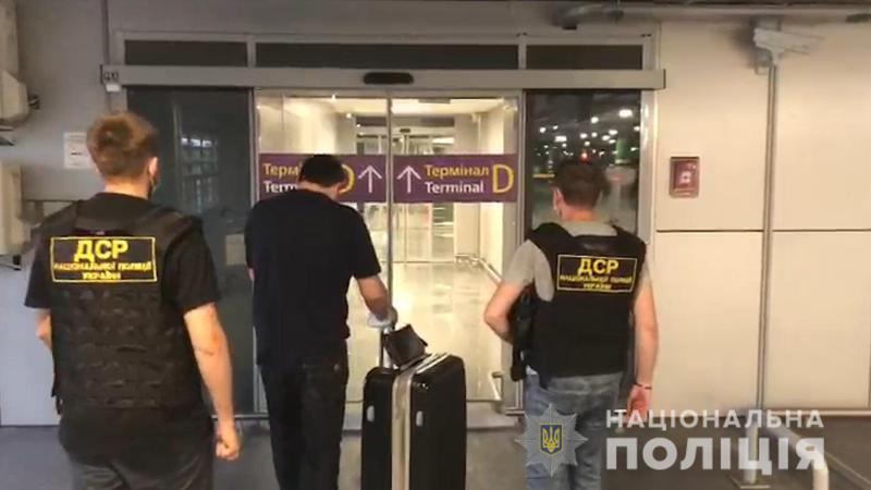 ე.წ. კანონიერი ქურდი ვატო ყიფიანი ქვეყნიდან გააძევეს - რა ინფორმაციას ავრცელებს უკრაინის ეროვნული პოლიცია