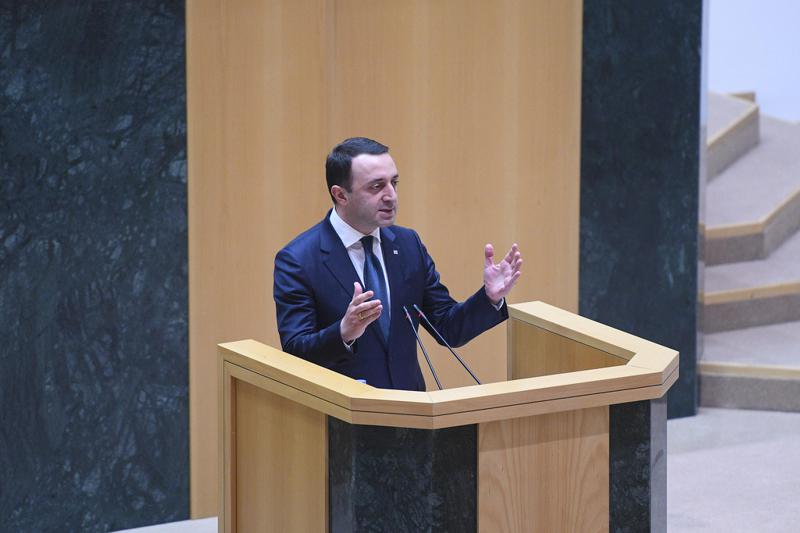 "გვეუბნებიან, რატომ რჩებიან სასამართლოში მურუსიძე და სხვები - უკაცრავად, თქვენ, ამ მძიმე წარსულის შემოქმედები, რატომ რჩებით პოლიტიკაში დღეს?!" - პრემიერი "ნაცმოძრაობაზე"