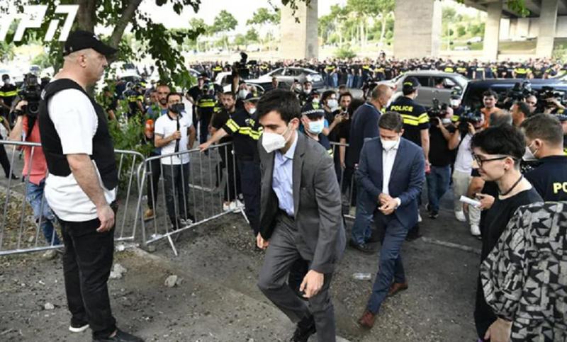 "თბილისი პრაიდის“ კვირეულის გახსნის დახურულ ღონისძიებაზე დიპლომატიური კორპუსის წარმომადგენლები მივიდნენ